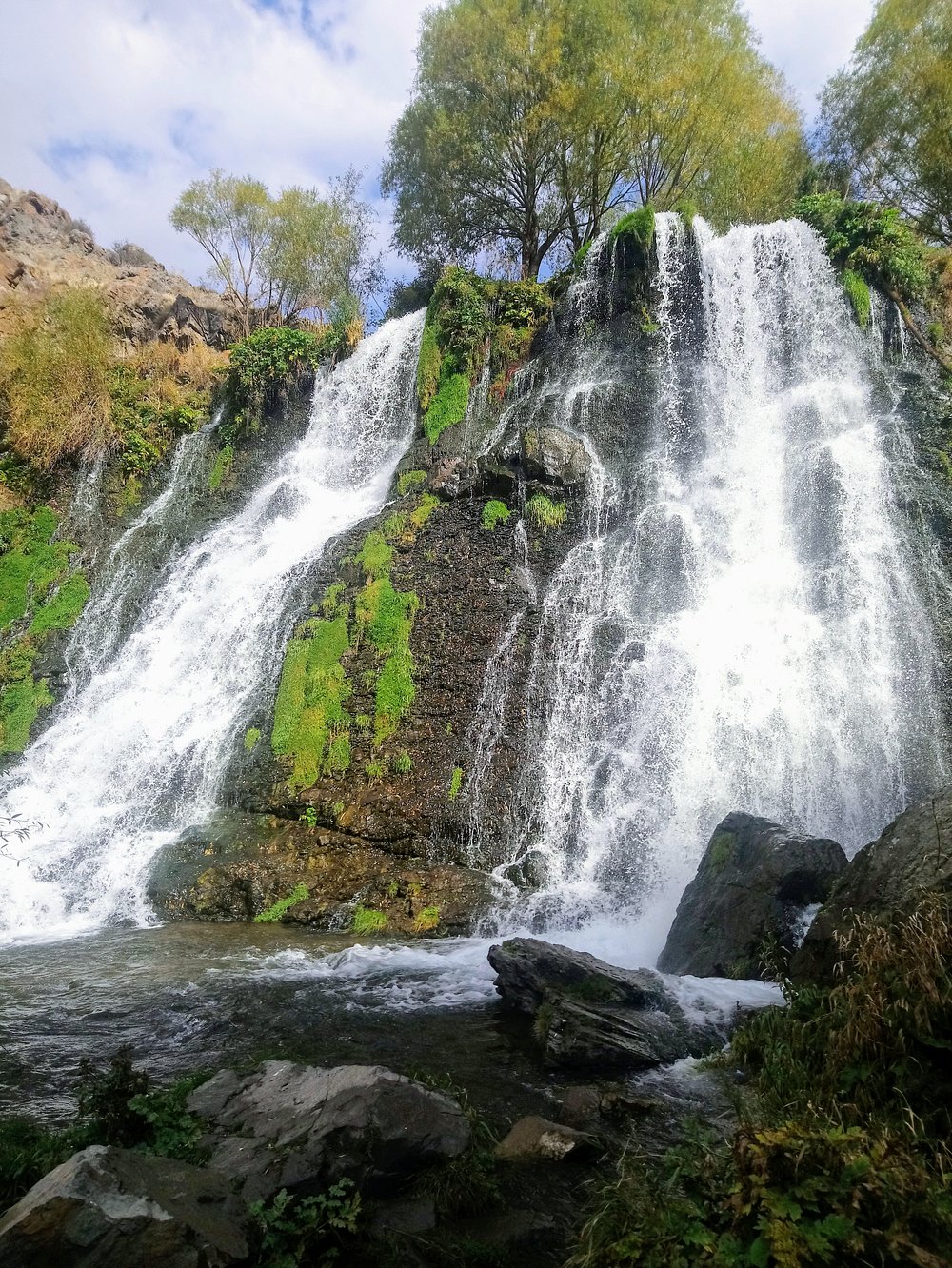 Shaki Waterfall