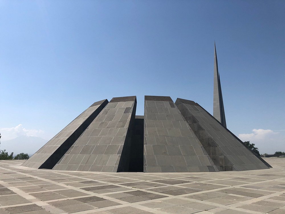 Tsitsernakaberd Armenian Genocide Memorial Complex gallery image 4