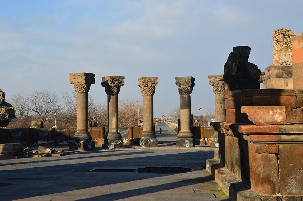 Zvartnots Temple gallery image 4